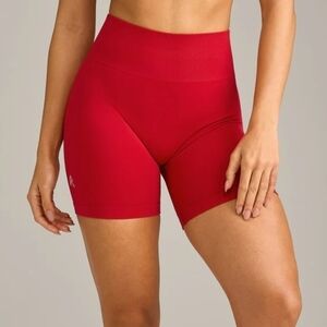 Oner Active EffortlessLift Seamless Shorts w/Gray Logo - Fiery Red, size XS